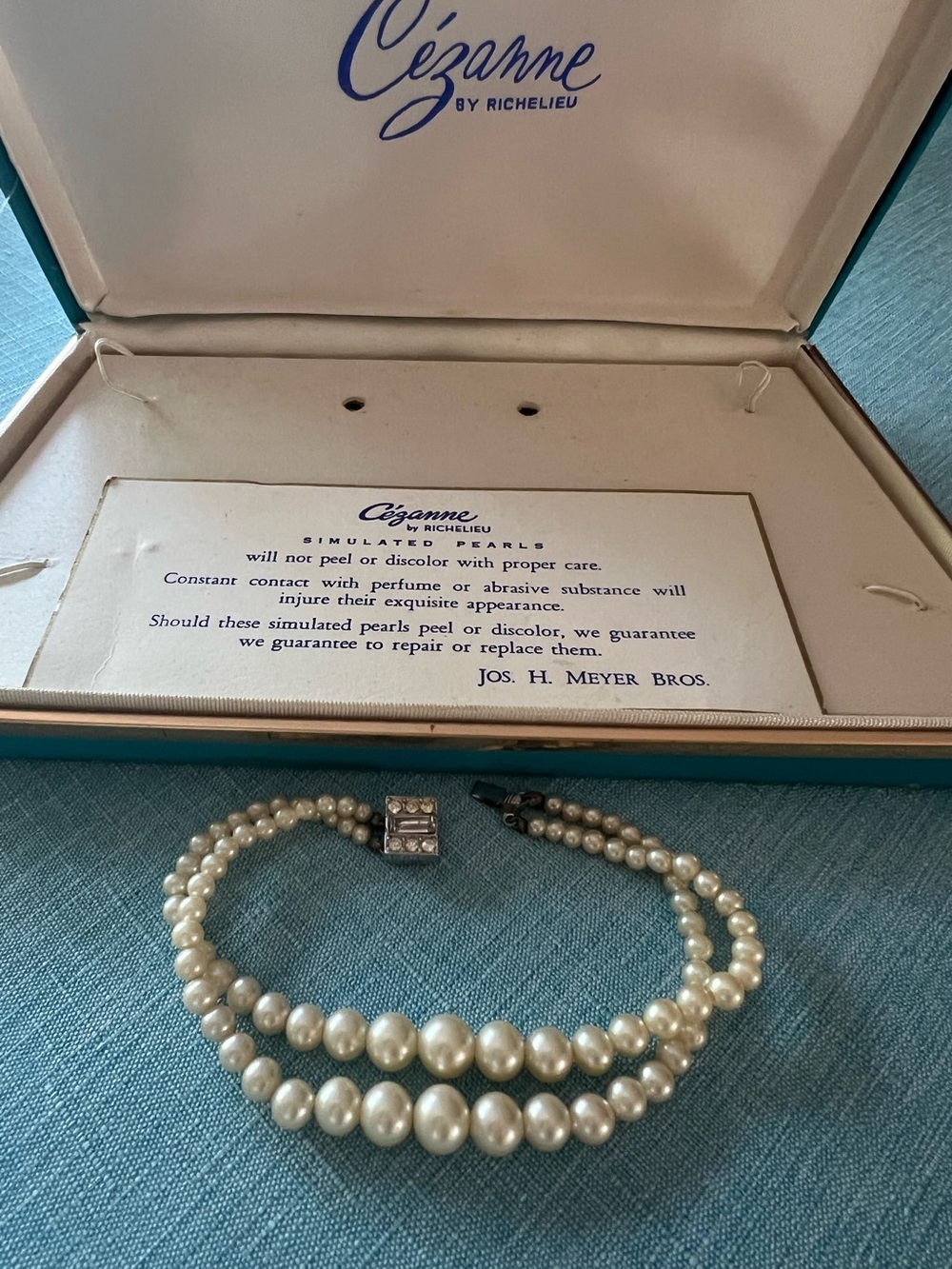 Vintage Cezanne by Richelieu double strand pearl bracelet in original box